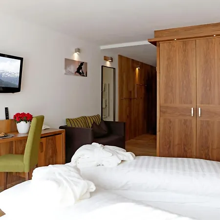 Stoeres - Active Wellbeing Hotel